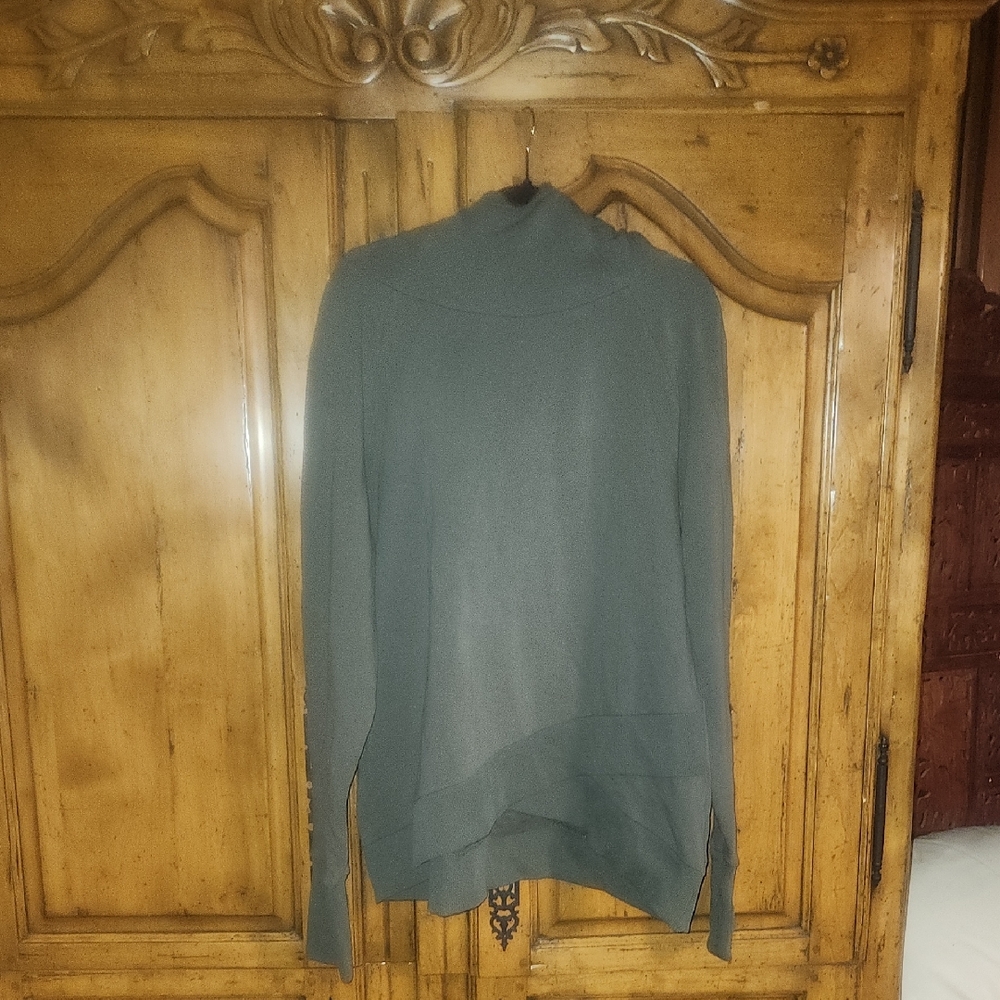Marcella NYC Geneva Sweatshirt XXXL Olive Gently Used